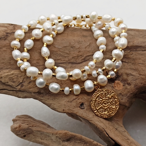 Przejdź do produktu Naszyjnik Pearls&Gold vol.II, krótki, perły hodowane różnej wielkości, złocona moneta